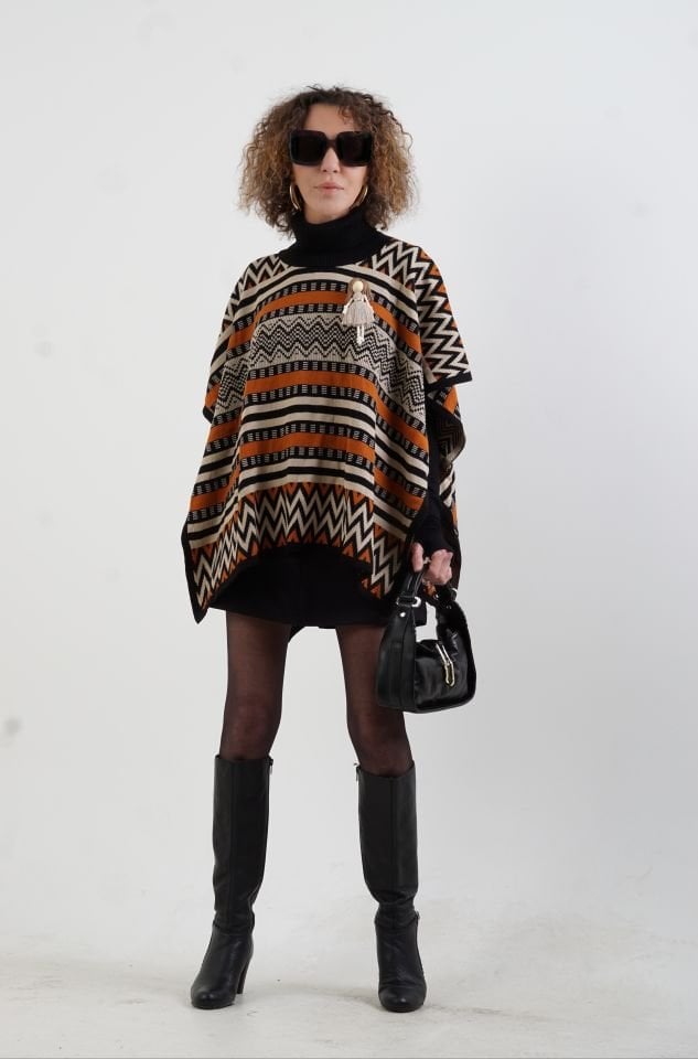 Tribal Desenli Yanları Açık Panço