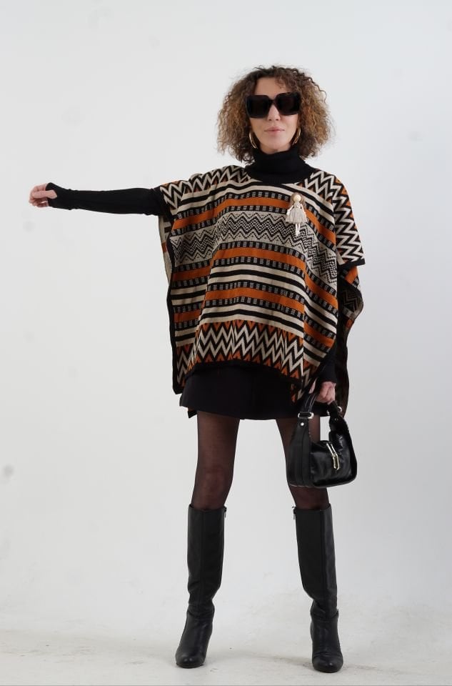 Tribal Desenli Yanları Açık Panço