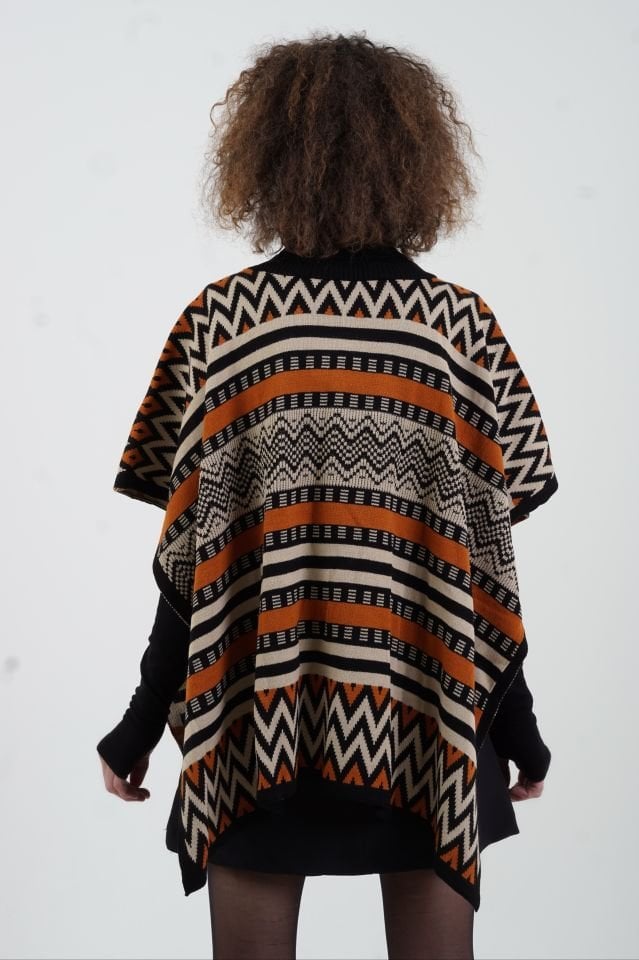 Tribal Desenli Yanları Açık Panço