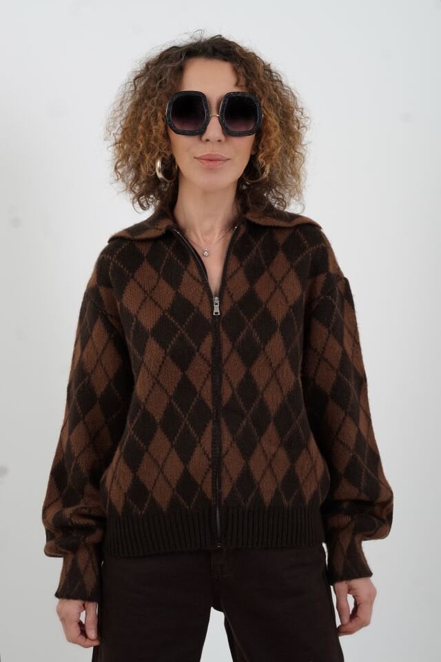 Kahve Baklava Desen Polo Yaka Hırka