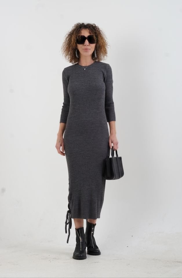 Antrasit Kuş Gözü Yırtmaçlı Triko Elbise