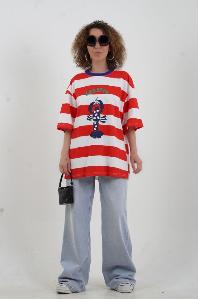 Kırmızı Çizgili Lobster Baskılı Oversize Tshirt
