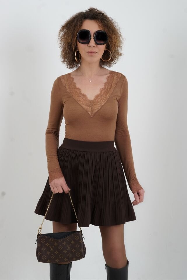 Koyu Vizon Dantelli Kaşmir Bluz