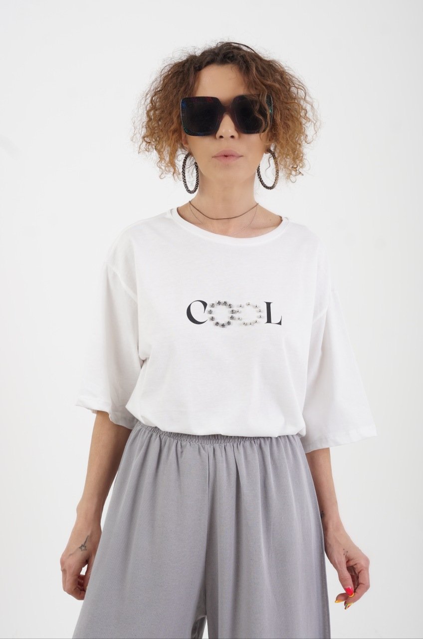 Ekru Cool O Yaka Baskılı Taşlı Oversize Salaş Tshirt