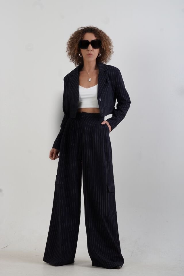 Lacivert Çizgili Poly Crop Ceket