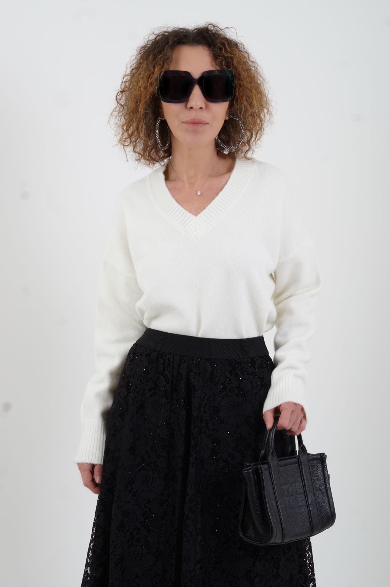 Ekru Best V Yaka Kazak