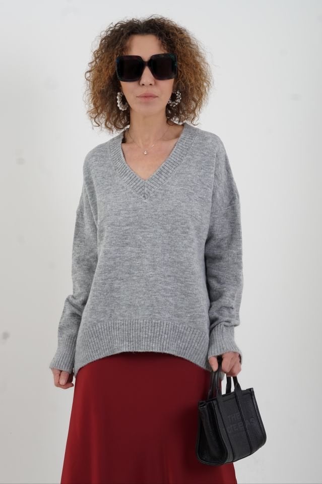 Gri Melanj Best V Yaka Kazak