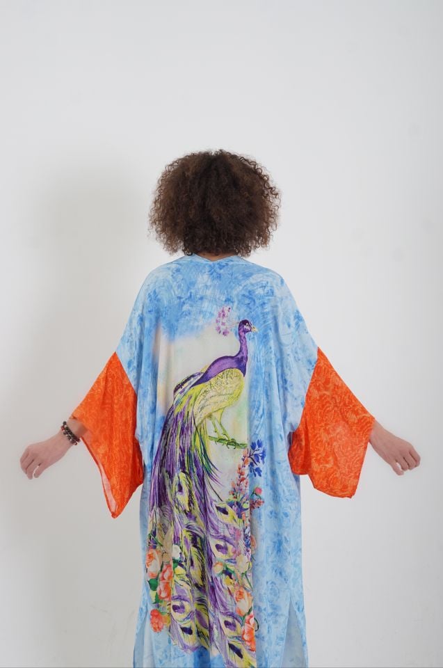 Mavi Tavus Kuşu Desenli Kimono