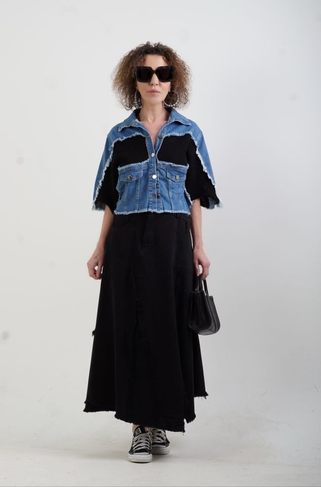 Mavi Siyah Triko Detaylı Denim Ceket
