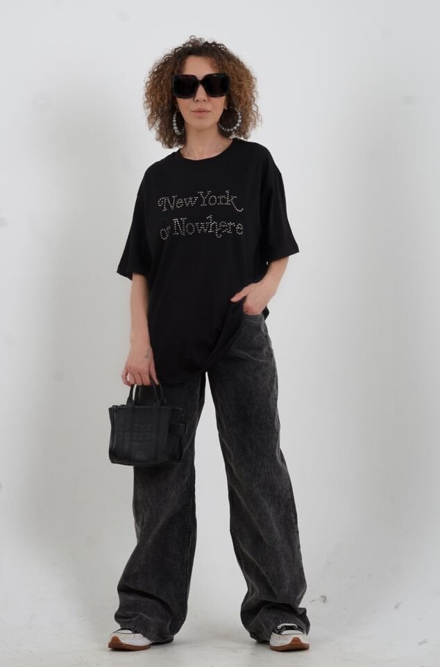 Siyah New York Metal Taşlı Oversize Tshirt