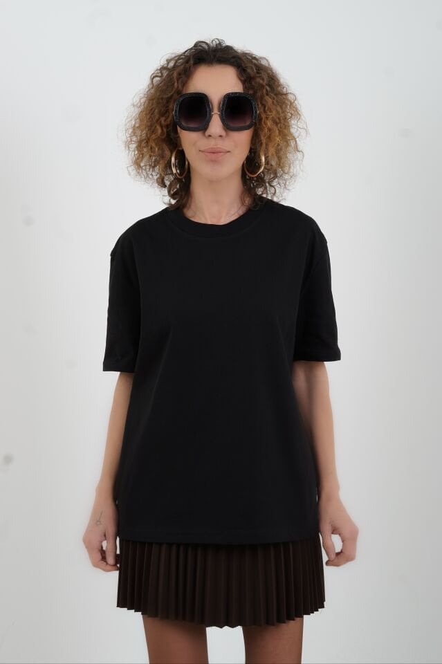 Siyah Özel  Dikişli  Bisiklet Yaka Tshirt