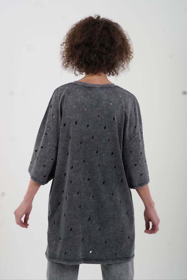 Antrasit Delikli Soluk Efektli Oversize Tshirt