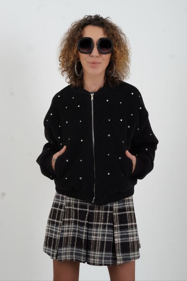 Siyah Taş İşlemeli Bomber Ceket