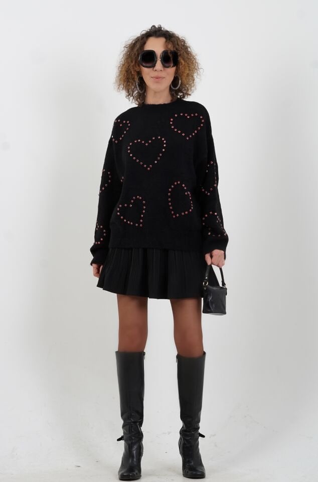 Siyah Kalp Taş İşleme Triko Kazak