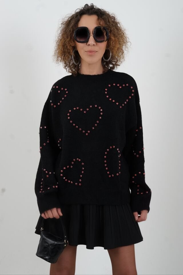 Siyah Kalp Taş İşleme Triko Kazak