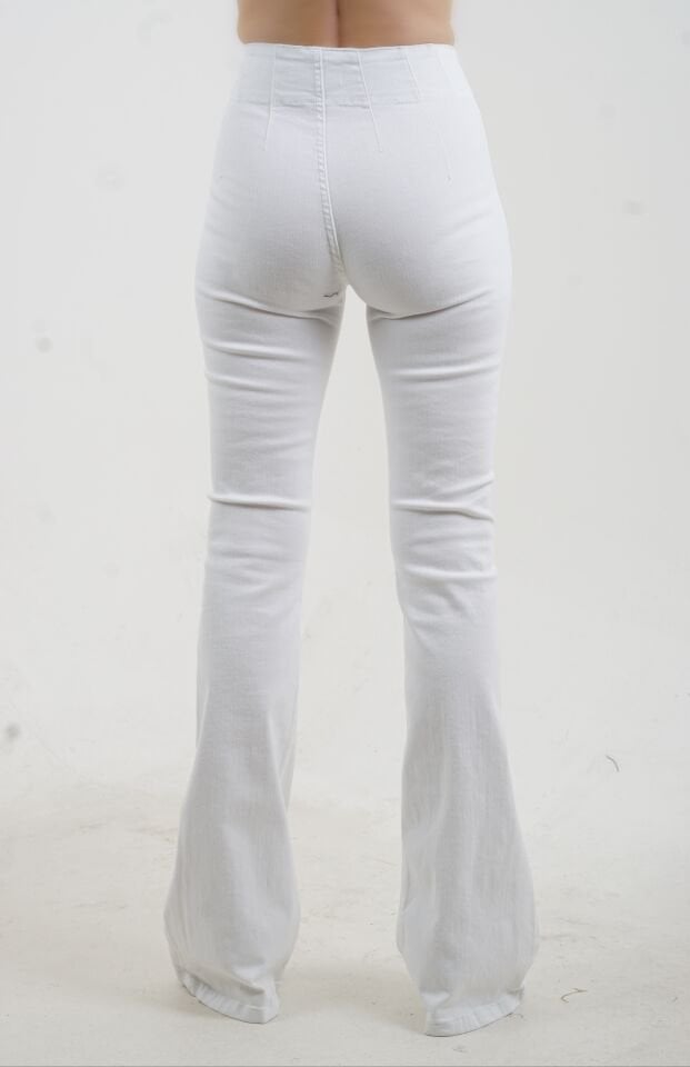 Beyaz Pensli İspanyol Paça Denim Pantolon