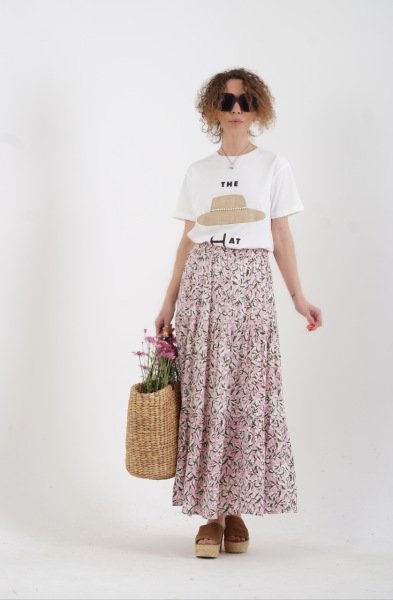 İncili Şapka Aplike O Yaka Tshirt