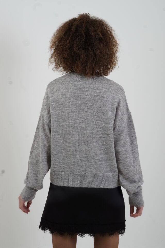 Gri Kalp Desenli Kazak