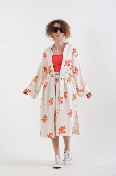 Nar Çiçeği Nakışlı Kimono Ceket