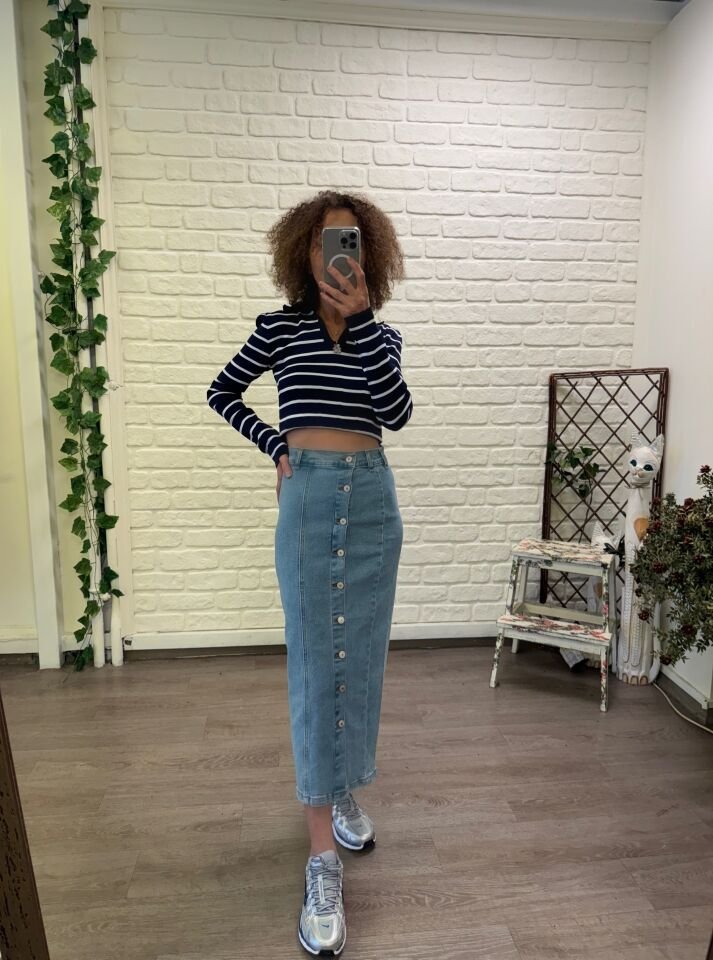 Mavi Önü Düğmeli Midi Boy Denim Etek