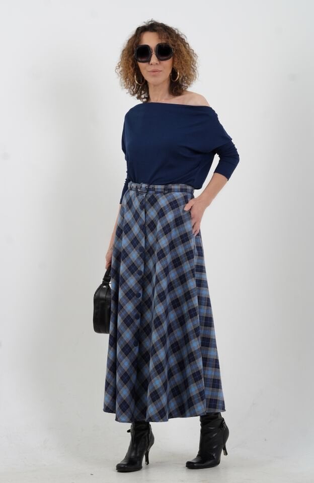 Lacivert Kayık Yaka Bluz