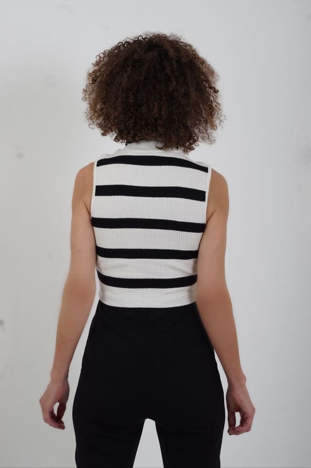 Siyah Çizgili Balıkçı Yaka Kaşkorse Croptop