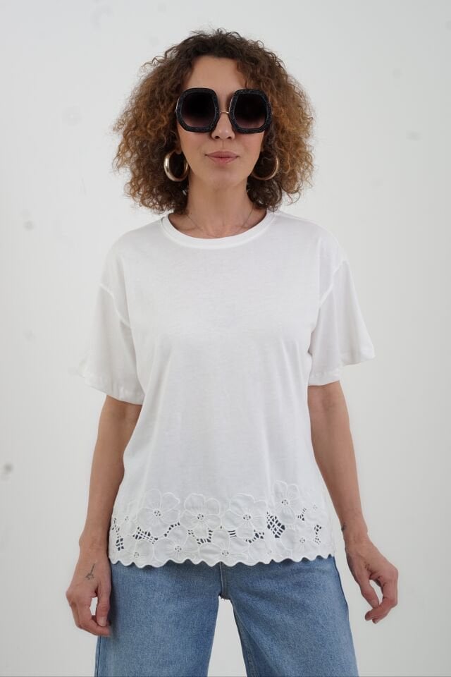 Ekru Etek Ucu Beyaz İş Tshirt