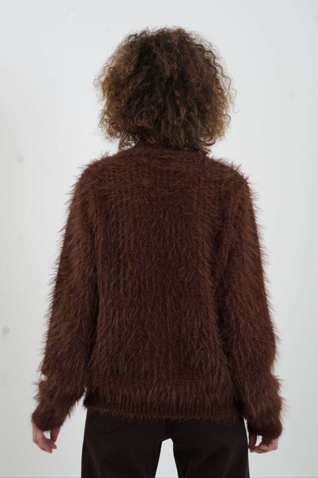 Kahve Sakallı Düğmeli Hırka