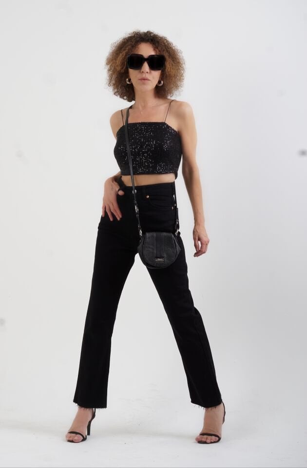 Siyah Paçası Dikişsiz Mom Fit Jean Pantolon