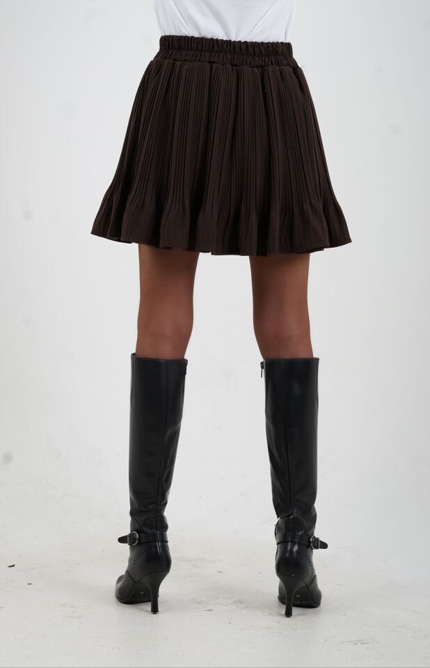 Kahve İçi Şort Astarlı Piliseli Mini Etek