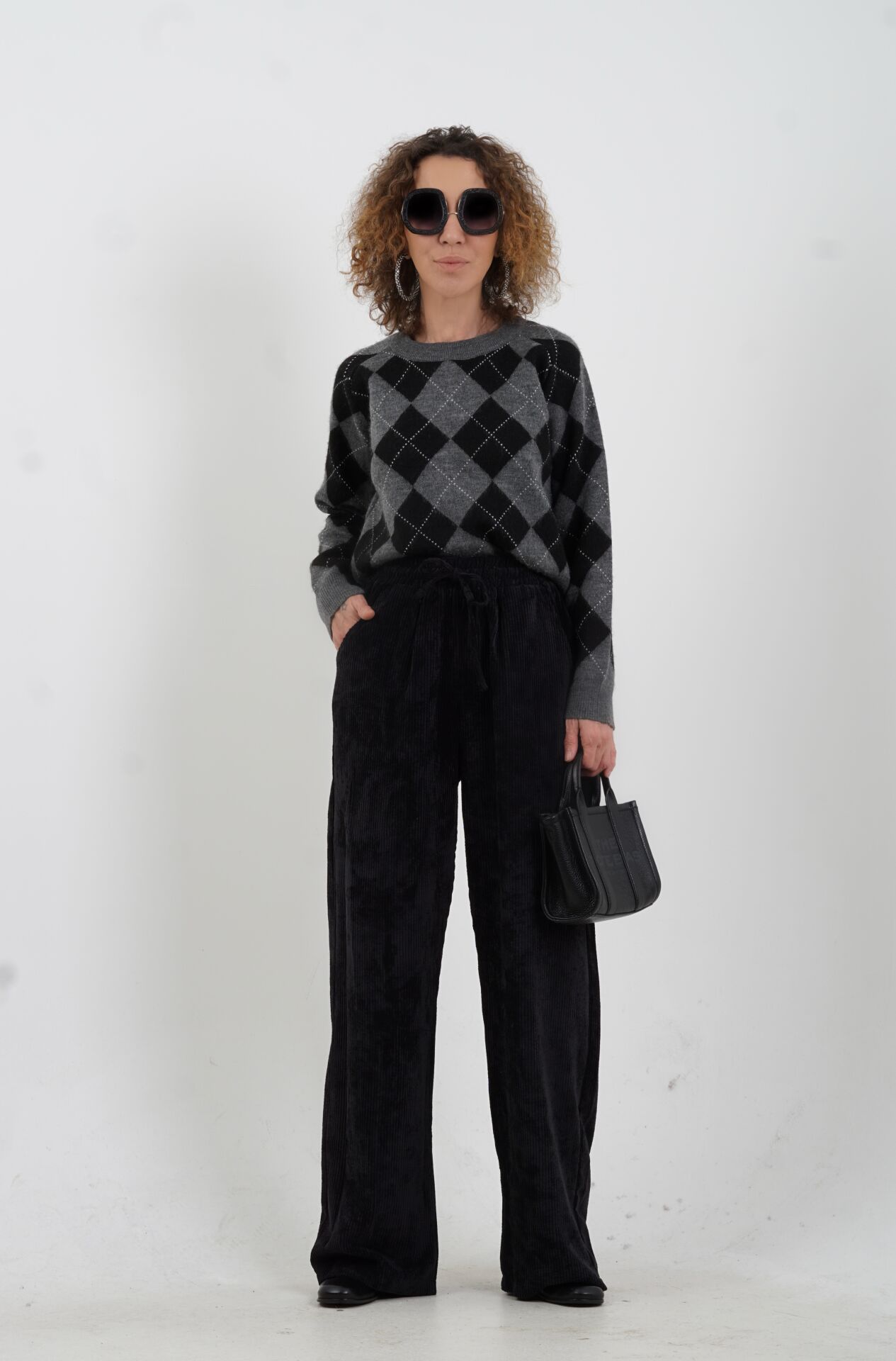 Siyah Fitilli Kadife Beli Lastikli Bol Paça Pantolon