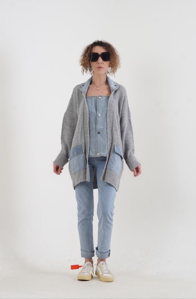 Gri Denim Detaylı Hırka