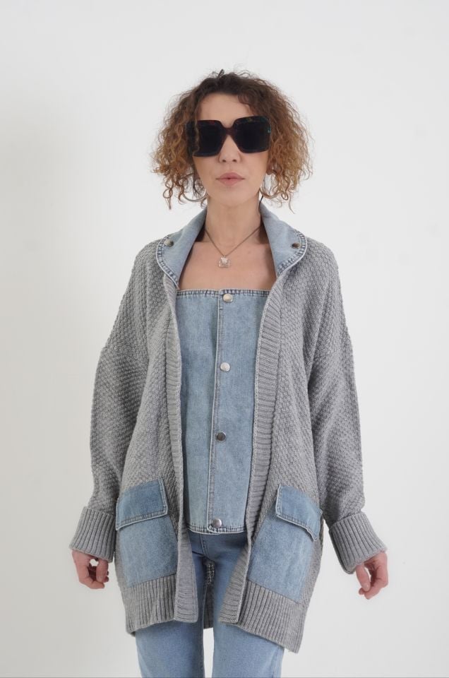 Gri Denim Detaylı Hırka