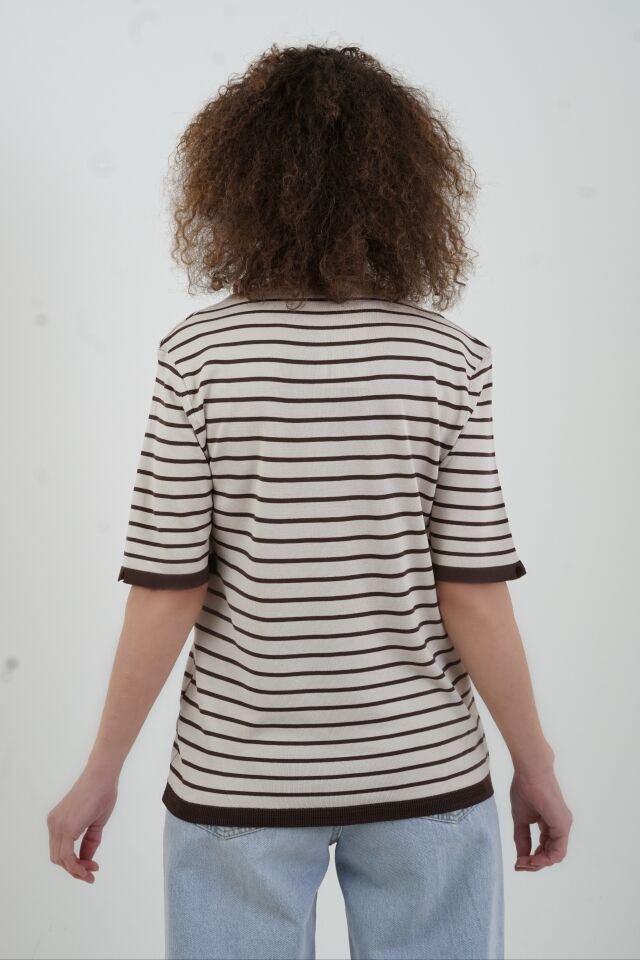 Kahve Bej V Yaka İnce Çizgili Kısa Kol Kazak