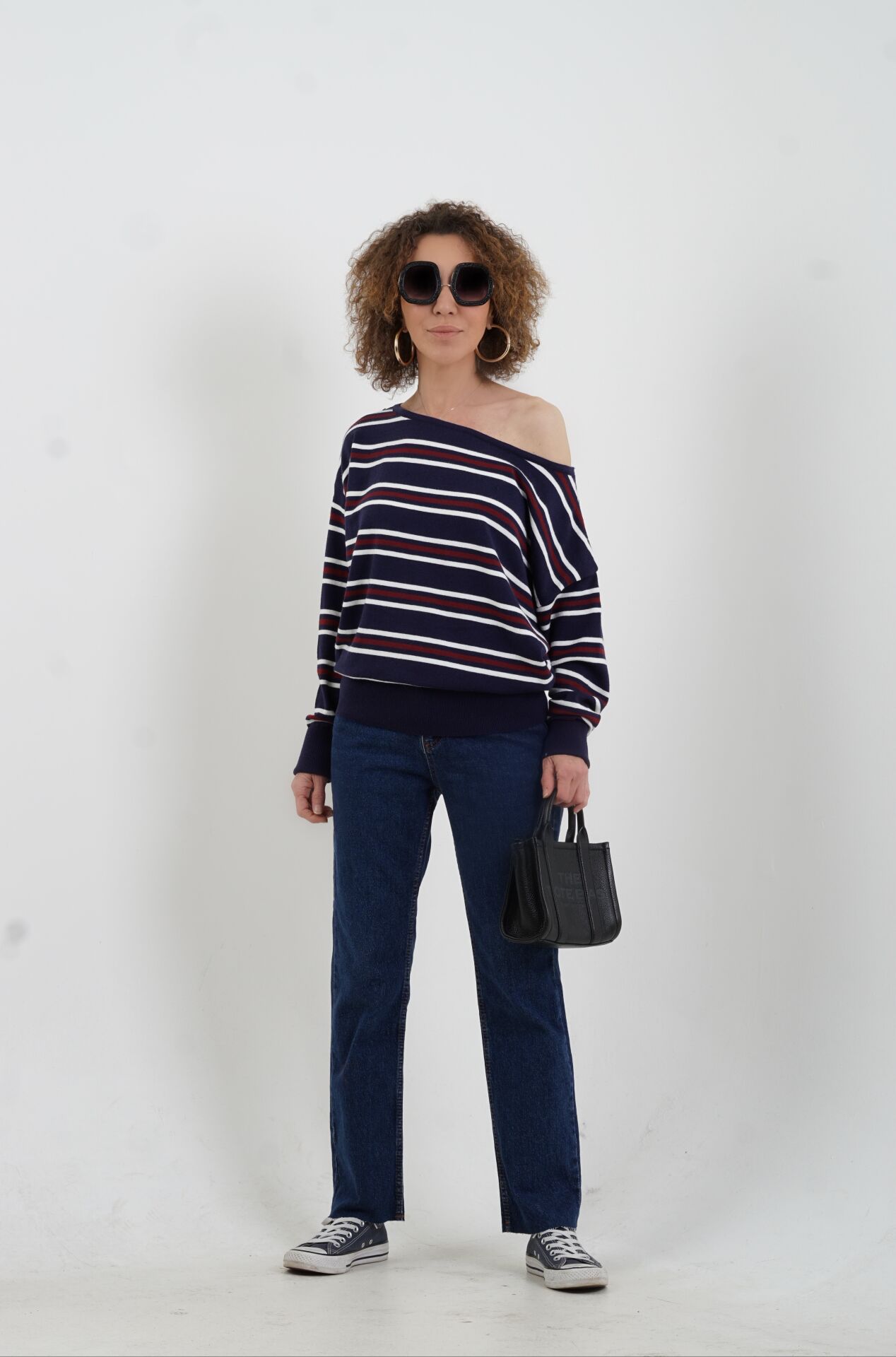 Koyu Mavi Paçası Dikişsiz Mom Fit Jean Pantolon