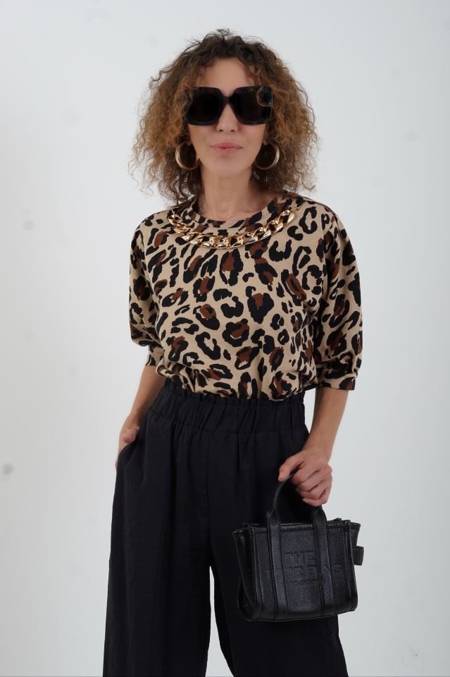 Gold Kolyeli Leopar Desenli Tshirt