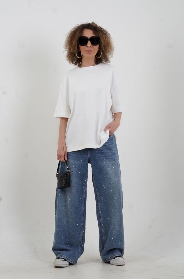 Ekru Arkası Kelebek Nakışlı Tshirt