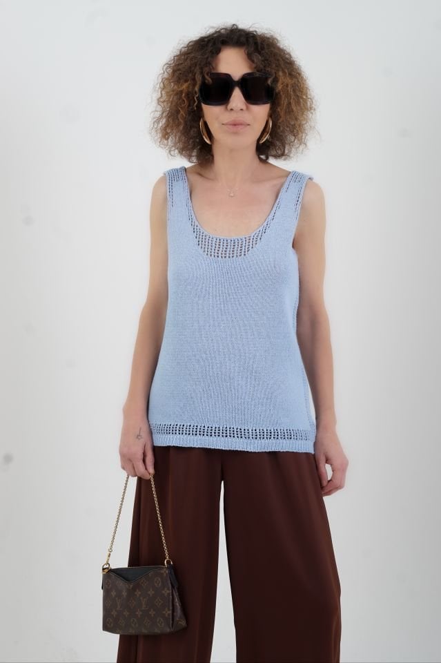 Mavi Delikli Triko Atlet