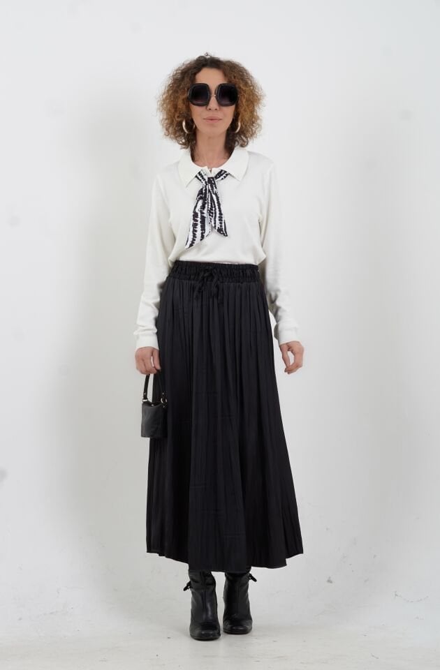 Ekru Polo Yaka Fularlı Uzun Kol Kazak