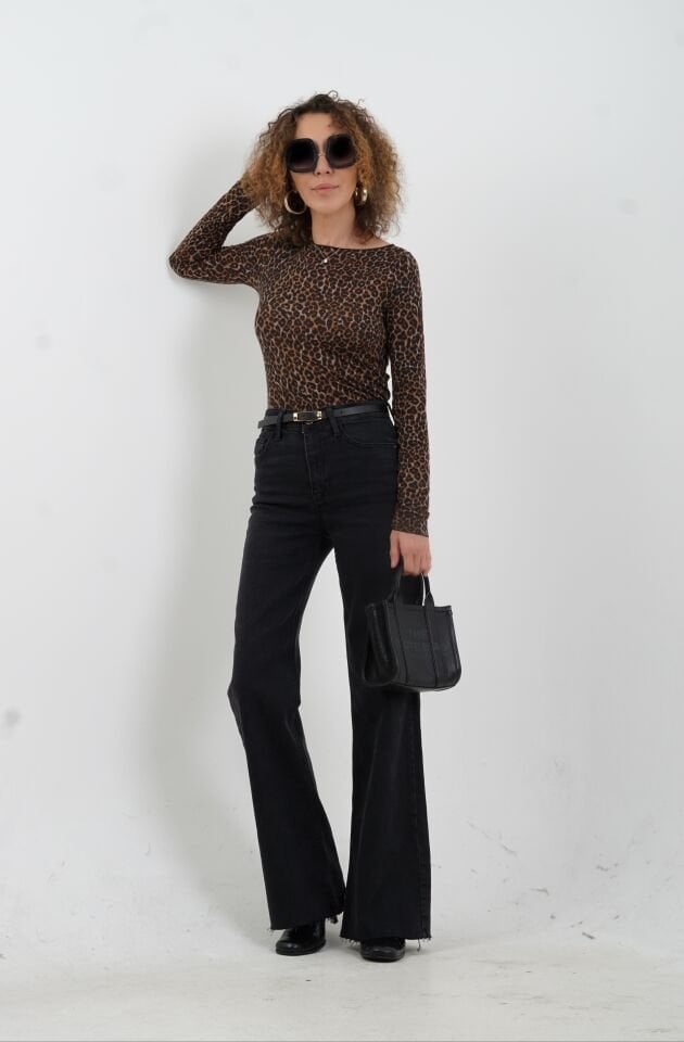 Leopar Desenli  Kayık Yaka Modal Kaşmir Bluz