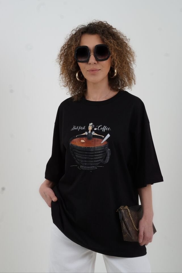 Siyah But First Coffee Fincan Baskılı Oversize Tshirt