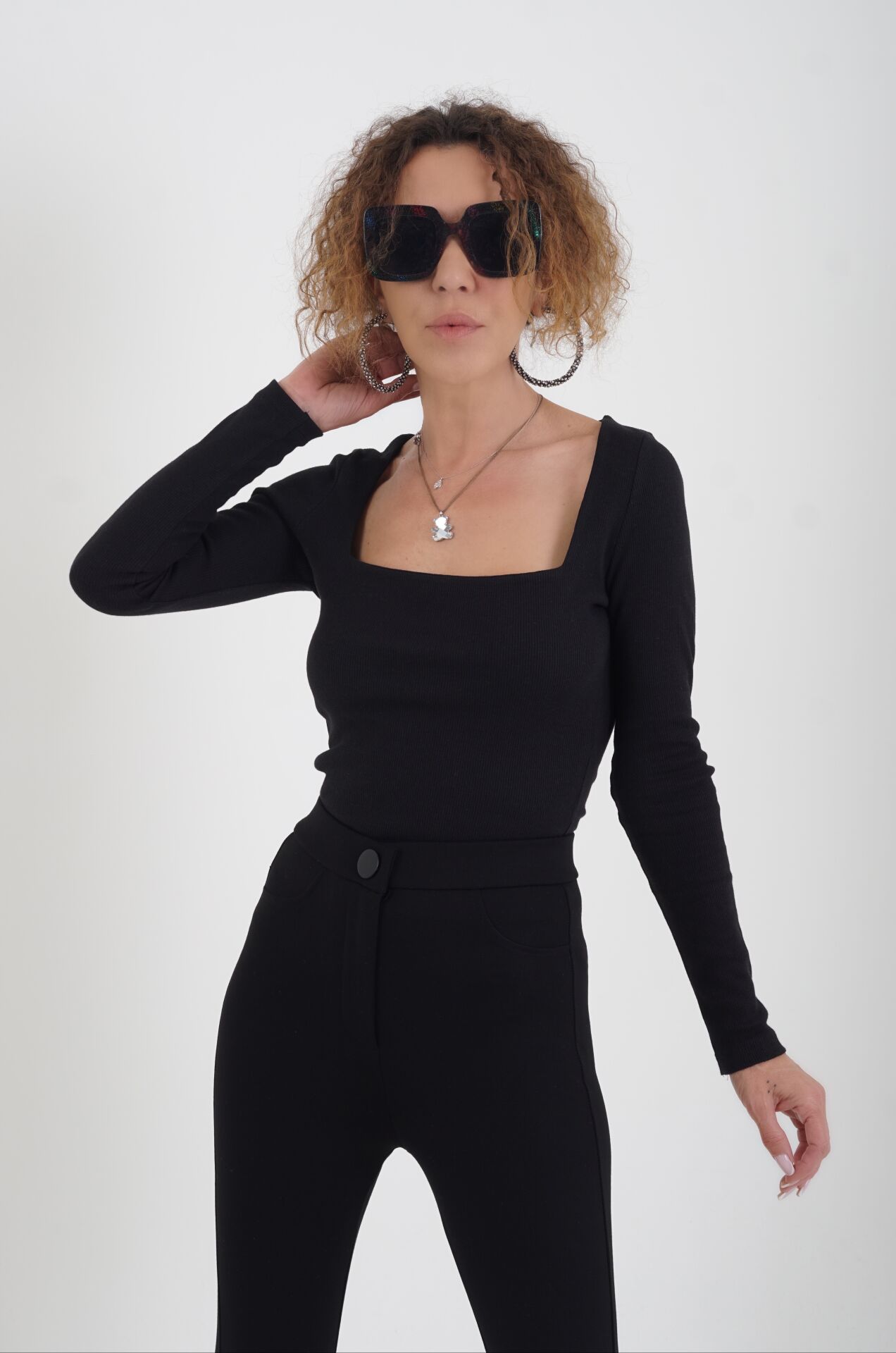Kare Yaka Kaşkorse Bluz SİYAH - M