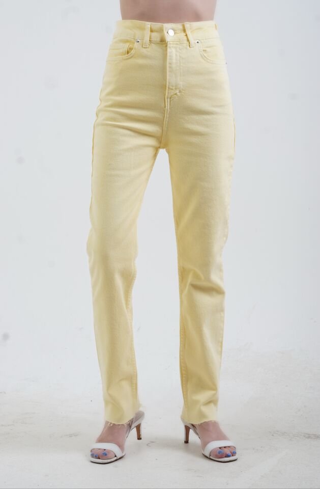 Sarı Paçası Dikişsiz Mom Fit Jean Pantolon