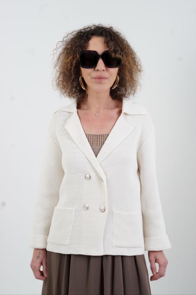 Beyaz Çelik Örme Triko Ceket