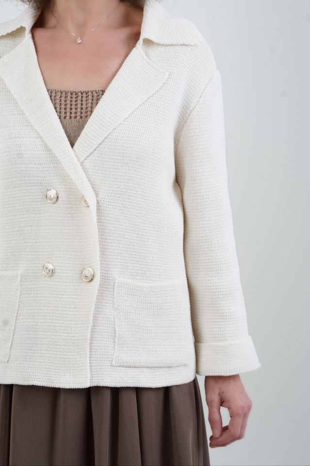 Beyaz Çelik Örme Triko Ceket