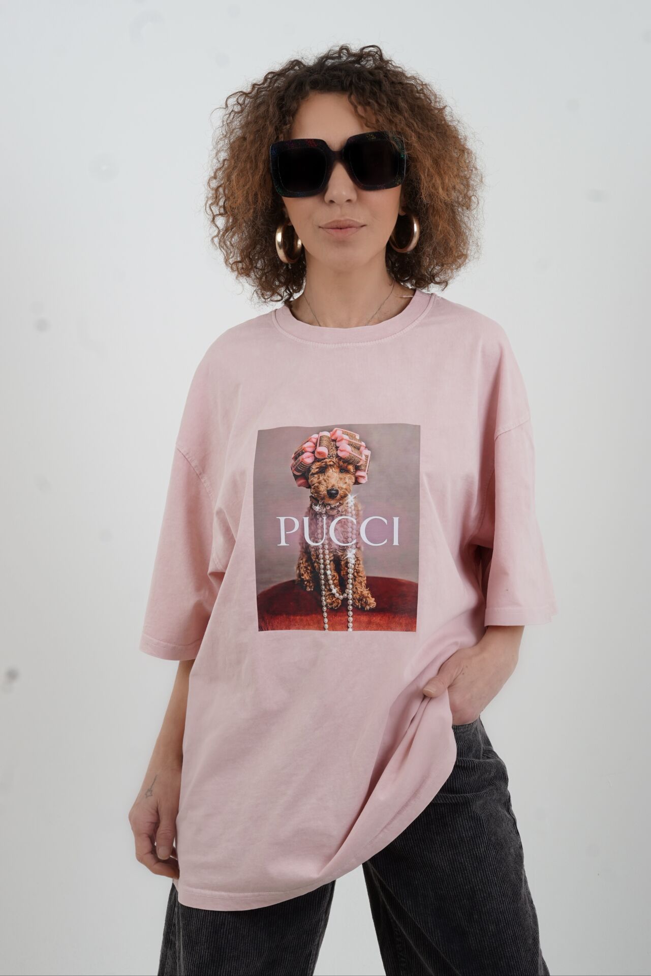 Pudra Kokoş Köpek Baskılı Soluk Efektli Oversize Tshirt