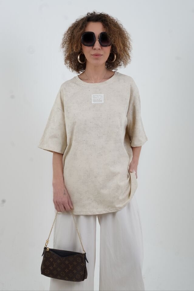 Krem Taşlı Yıkamalı Tshirt