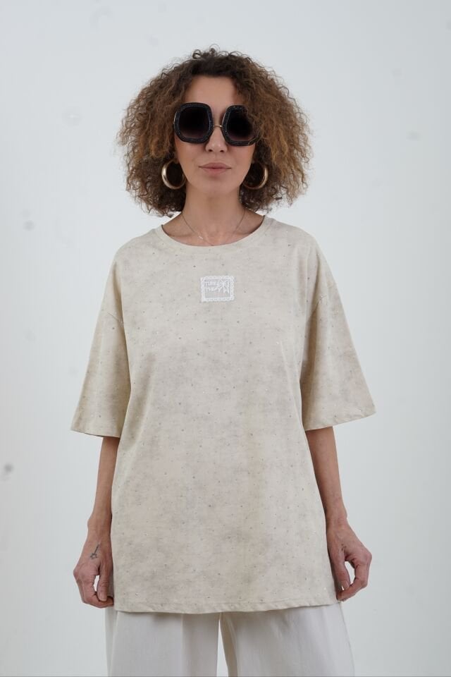 Krem Taşlı Yıkamalı Tshirt