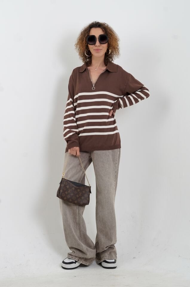 Kahve Çizgili Fermuarlı Polo Yaka Kazak