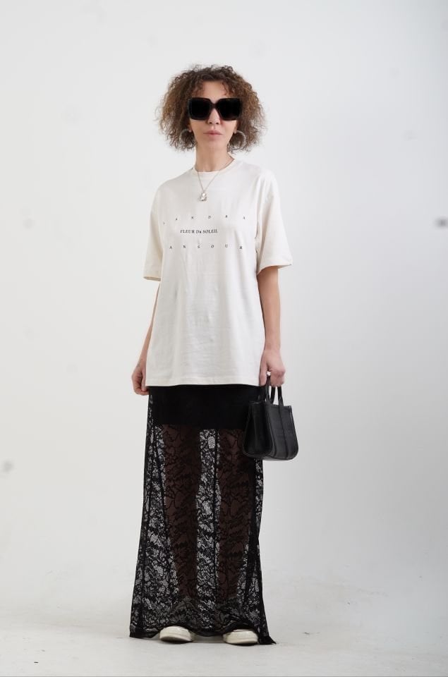 Krem Arkası Çiçek Baskılı Oversize Tshirt